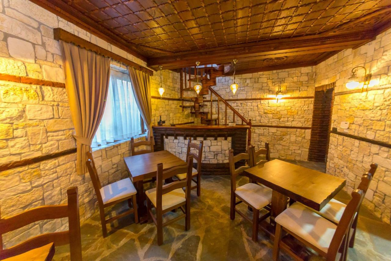 Heraklis Hotel بيرات المظهر الخارجي الصورة