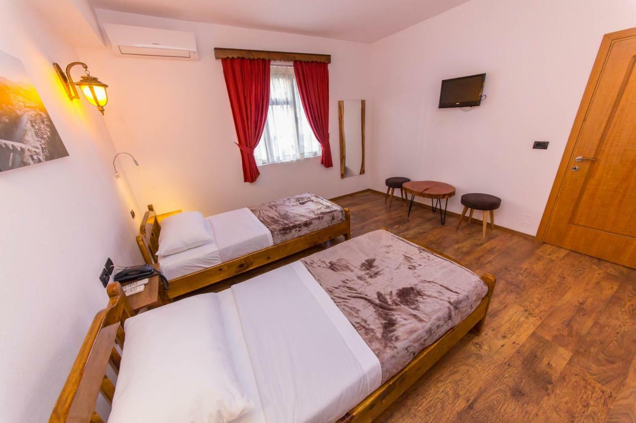 Heraklis Hotel بيرات المظهر الخارجي الصورة