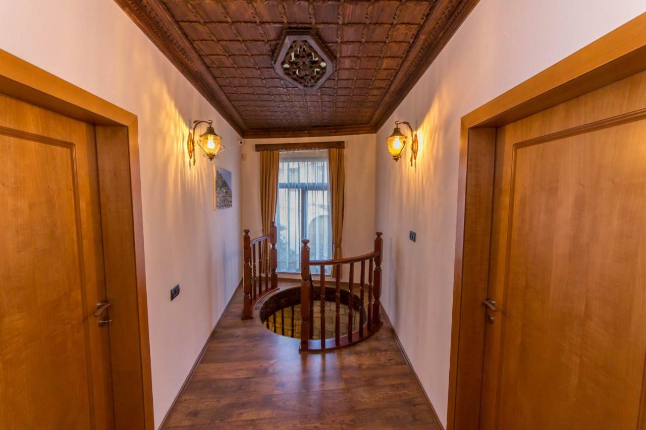 Heraklis Hotel بيرات المظهر الخارجي الصورة
